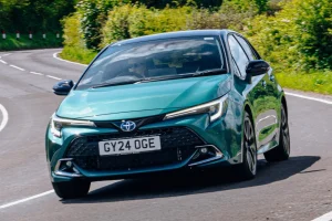 چه زمانی تعمیر سپر به صرفه نیست و باید آن را تعویض کرد؟